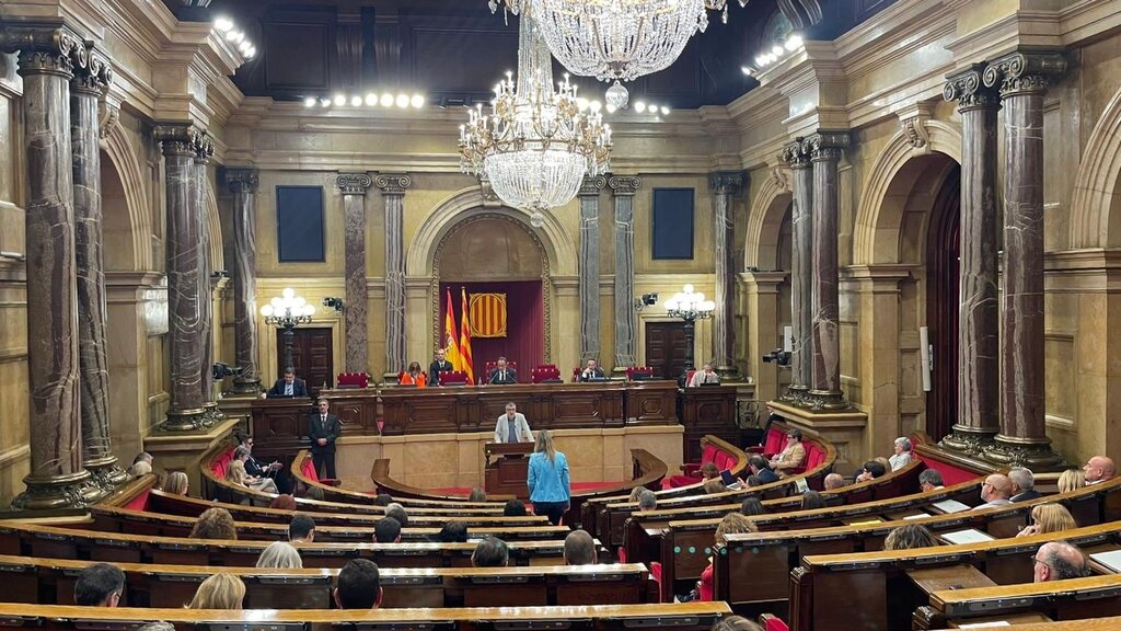 Senza dimora, ma non senza diritti: via libera del Parlamento catalano alla discussione di una proposta di legge innovativa, sostenuta anche dalla Comunità di Sant’Egidio