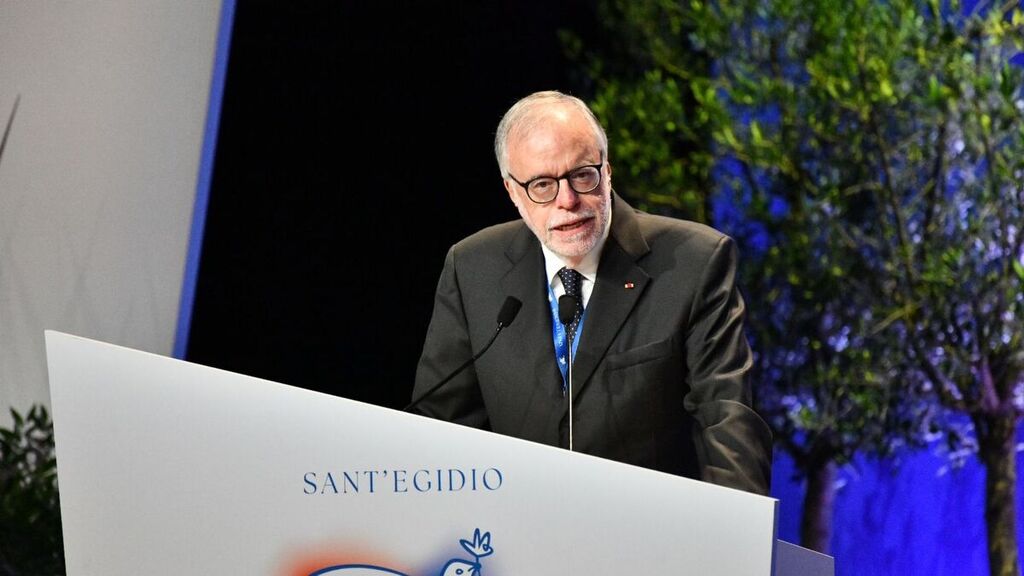 "Quant au nouveau pape, on navigue encore en haute mer". Entretien avec Andrea Riccardi, paru dans le Corriere della Sera